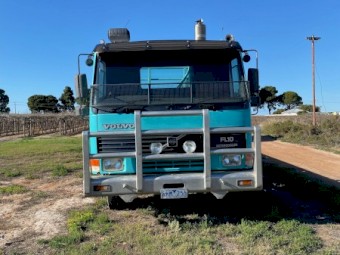 Volvo FL10 360 8x4 Twin Steer Tray Truck