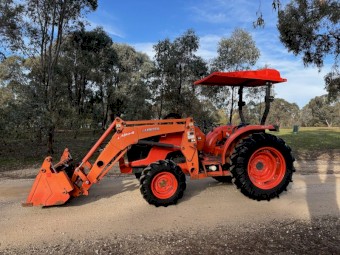 Kubota MX5100 Tractor with Loader & 4in1 Bucket