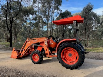 Kubota MX5100 Tractor with Loader & 4in1 Bucket