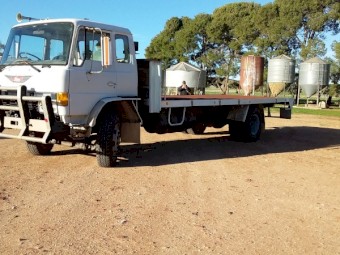 1985 HINO Truck FF177K 7.3 Mtre Checker plateTray Mechanicly Very Good