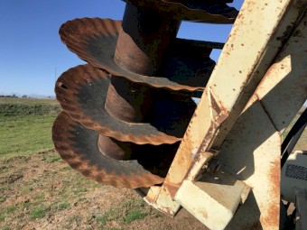 Bonel offset disc plough 77 plate. Excellent condition heavy duty. may consider part trade on other machinery of interest