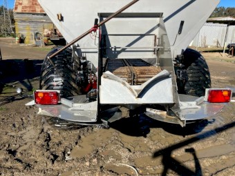 Rovic GSR13 Fertiliser spreader 