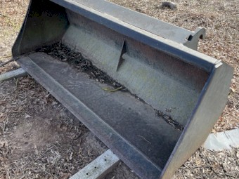 Massey-Ferguson 435 Tractor & extras