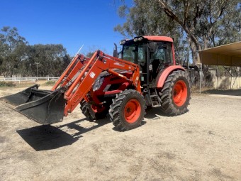 2017 Kioti KL901 Tractor
