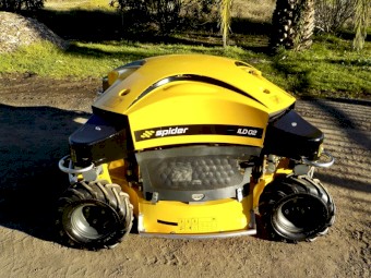 SPIDER ILD02 PROFESSIONAL COMMERCIAL STEEP SLOPE MOWER/LAWN MOWER/SLASHER
