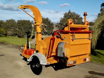 Late Model 2019 CHIPSTAR VORTEX 6" Commercial Bandit Wood Chipper