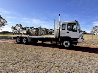 2005 Isuzu FVM1400 Truck
