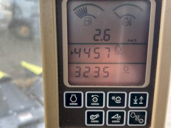 John Deere 9660 Sts 2004 model 930D front 