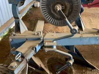 **Price reduced** Overum Mouldboard Plough