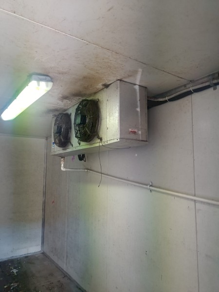 Dismantled coolroom for sale 
