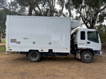 FSR 700 Refrigerated truck