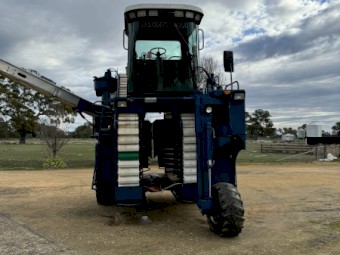 Korvan 2003 Grape Harvester for sale