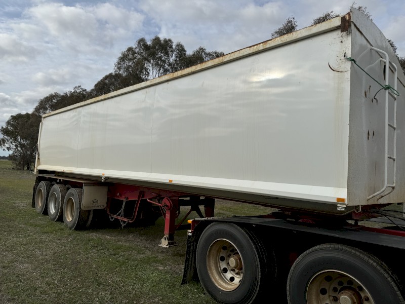 2016 Price Transport Steel Tipper