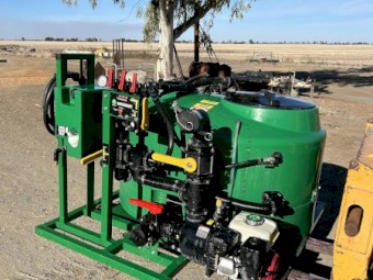 Goldacres Batch mate 800L