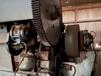 Heavy Duty 330 tonne press brake - 5.3m press table - Last used for stock crate deck panels