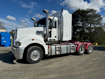 2014 Mack Superliner CLXT 6x4