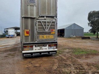 2006 Shanks B Double Cattle Trailers
