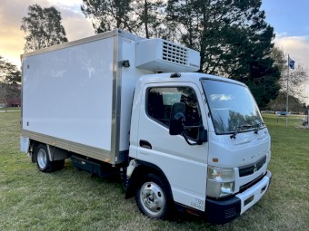 2019 Mitsubishi Canter 515 Refrigerated Van