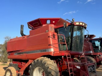 2001 Case IH 2388 Header