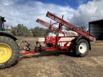 Croplands Pinto 3000L 21M Boomspray