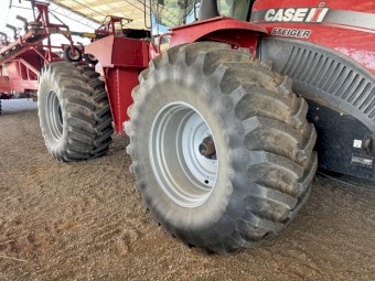 Firestone 800/70r38 tyres and rims 