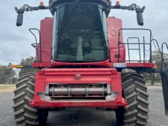 Case IH 7250 Header