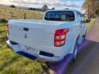 Mitsubishi Triton GLX 4x4