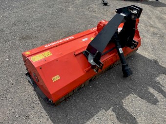 Kubota SE3200 Flail Mower - 2 Meter Cut