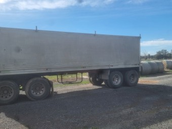 2002 Hamelex Quad Dog Tipper