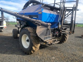 2004 New Holland SC180 Air Cart