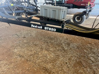 Flexicoil ST820 Air Seeder