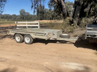10 x 6 Gal Tandem Trailer 