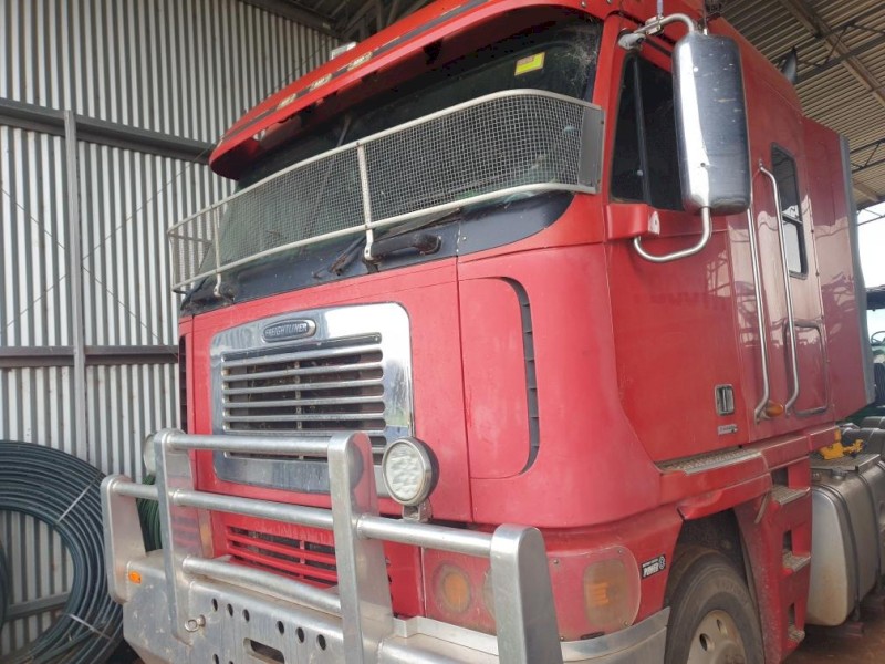 2007 Freightliner Argosy Prime Mover