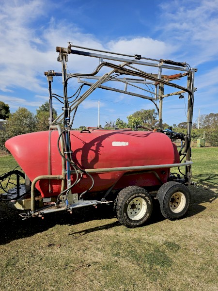 Silvan 3600lt 3 row weedicide sprayer