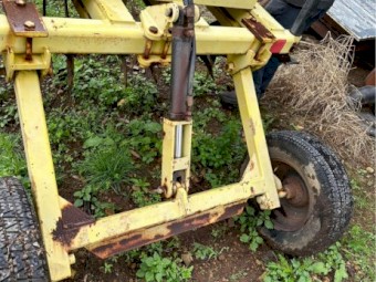 Aer Way aeration system with trailer