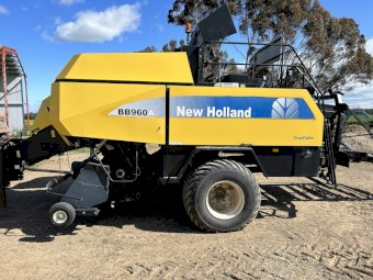 2008 New Holland BB960AR Baler