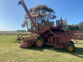 Massey Ferguson 587 Header