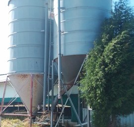 6 x Nelson Silos