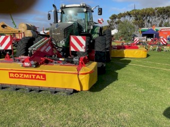 Butterfly Mower Conditioner Combo – Total Mowing Width 8.20m