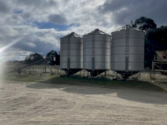 3x 40t Nelson Silo's
