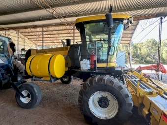 2006 New Holland HW345 mower conditioner and windrower fronts