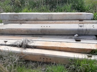 Concrete Strainer posts