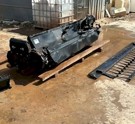 2018 MacDon HC10 Conditioner