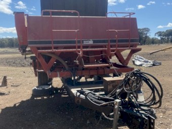 Case 8500 Air Seeder Cart