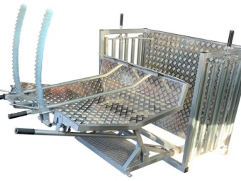 Kurraglen Farmhand Sheep & Goat Handler Australian Made