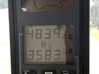 Case IH 2144 Header with 25' Front