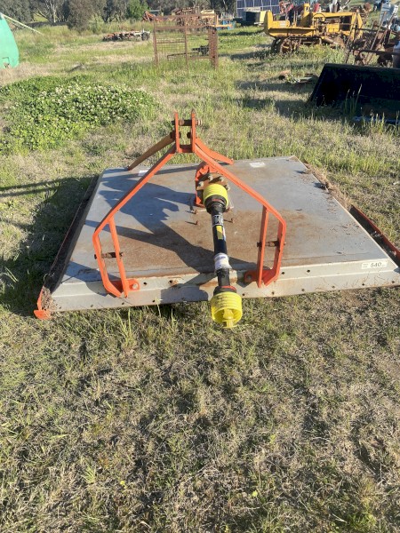 Howard Nugget 6 foot Slasher