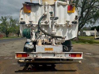 2002 Iveco Acco Water Cart