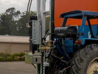 SERIES 89 100 CELL HYDRAULIC PERCUSSION POST DRIVER