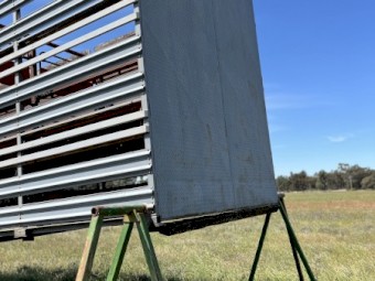 28 FT  3 deck stock crate